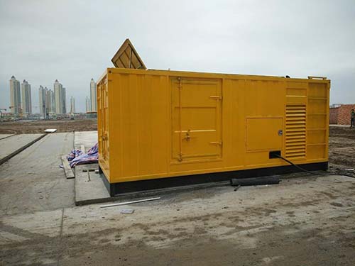 寒亭合同中关于乙方责任导致工期延误的赔偿标准应该如何制定？